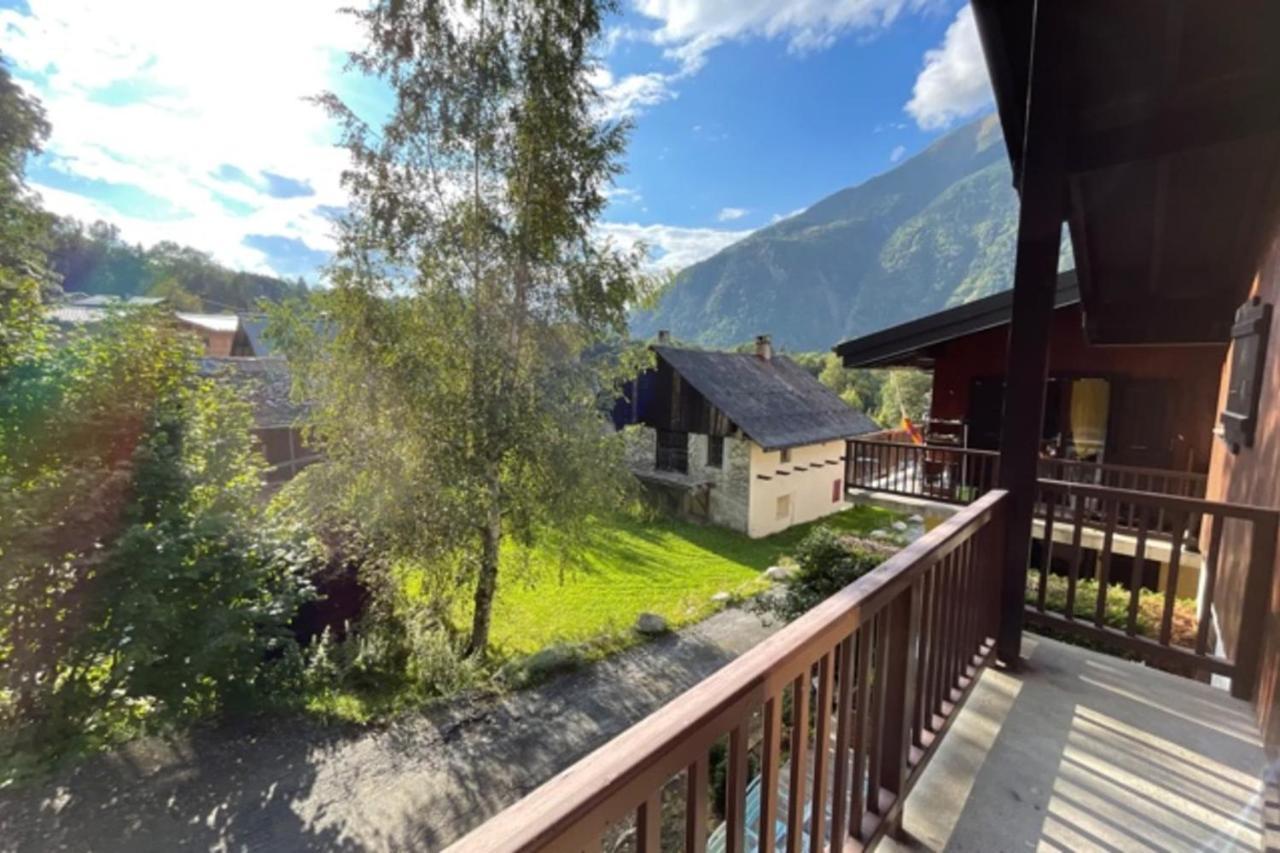 Apt With Nice View Near The Center Of Chamonix Mont Blanc Exterior foto