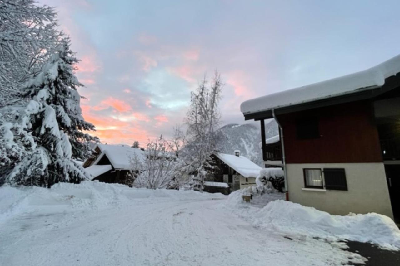 Apt With Nice View Near The Center Of Chamonix Mont Blanc Exterior foto